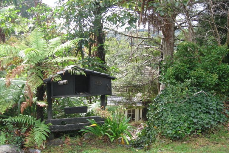 Photo of property in 43 Wyndham Road, Pinehaven, Upper Hutt, 5019