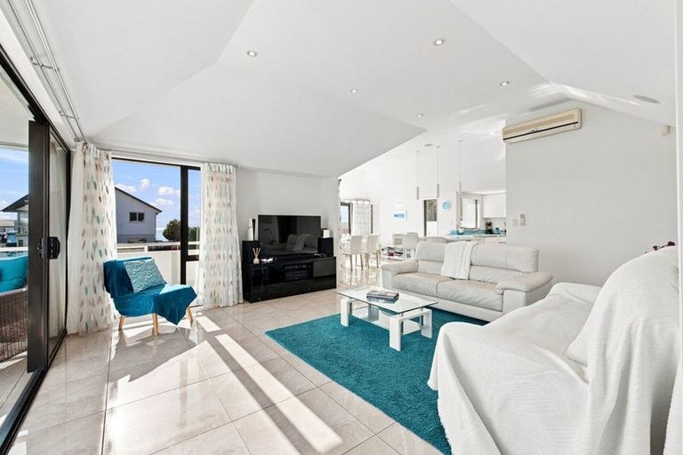 Photo of property in 60 Glenstrae Road, Redcliffs, Christchurch, 8081