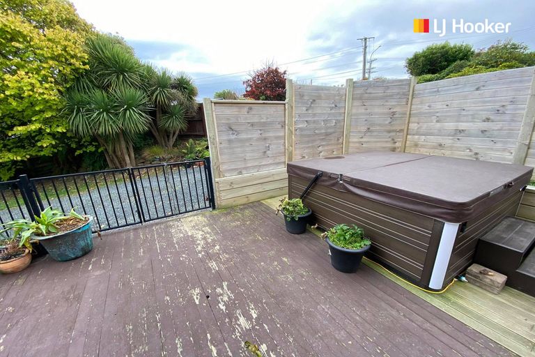 Photo of property in 154 Larnach Road, Waverley, Dunedin, 9013