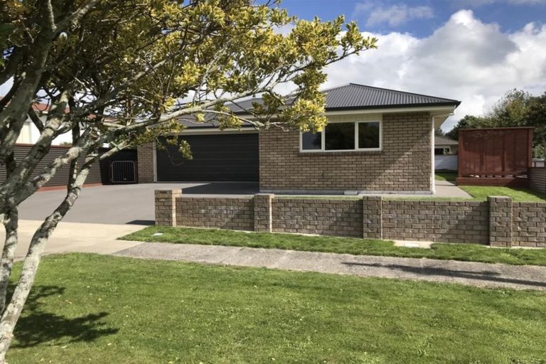 Photo of property in 35 Hamlet Street, Stratford, 4332