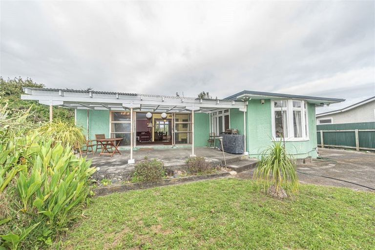 Photo of property in 69 Alma Road, Gonville, Whanganui, 4501