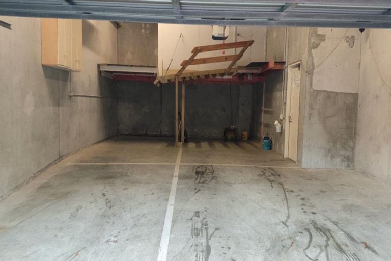 Photo of property in 11 City Road, Roslyn, Dunedin, 9010
