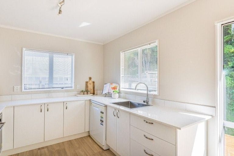 Photo of property in 90 Rangituhi Crescent, Takapuwahia, Porirua, 5022