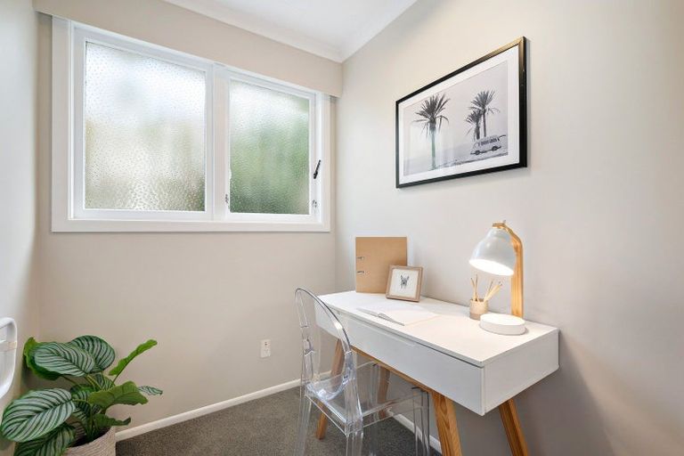 Photo of property in 144 Broderick Road, Johnsonville, Wellington, 6037