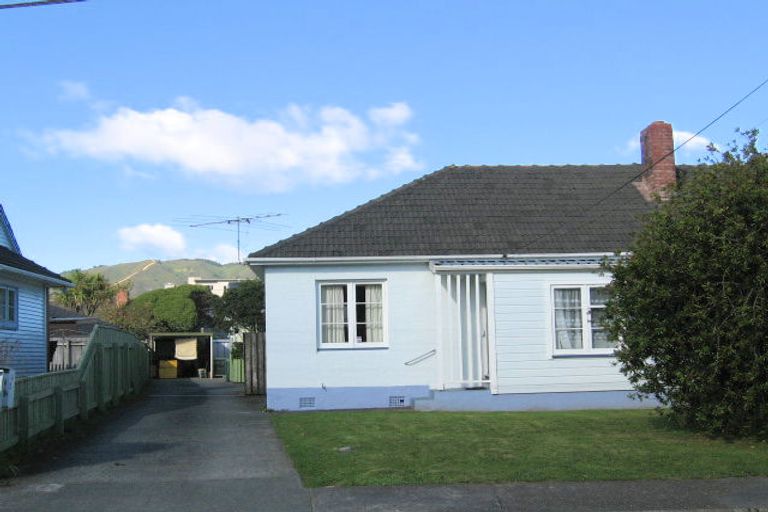 Photo of property in 2/18 Athlone Crescent, Boulcott, Lower Hutt, 5011