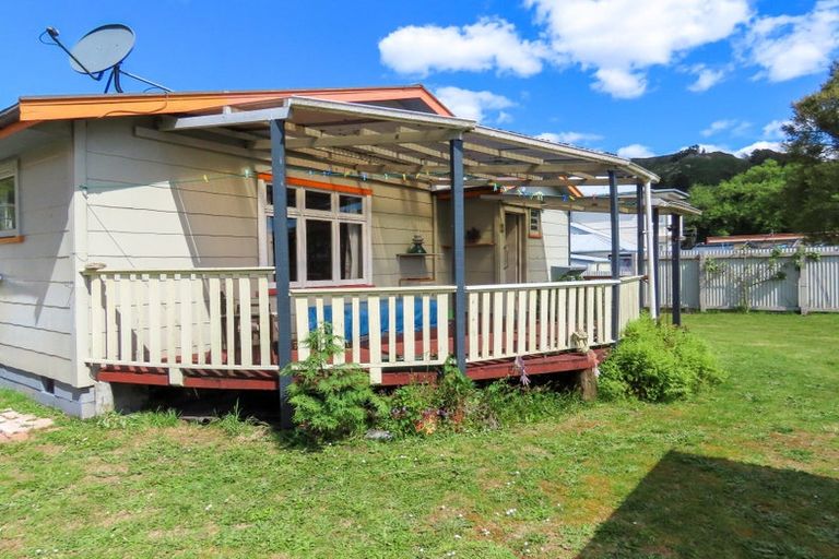 Photo of property in 58 Bridge Street, Reefton, 7830