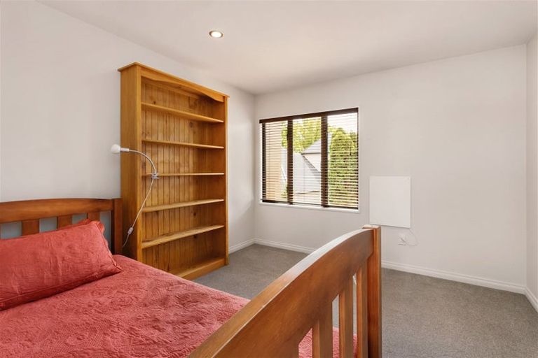 Photo of property in 77a Watford Street, Strowan, Christchurch, 8052