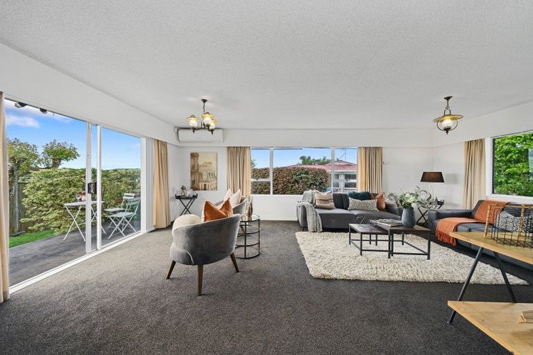 Photo of property in 2 Dalton Court, Pukekohe, 2120