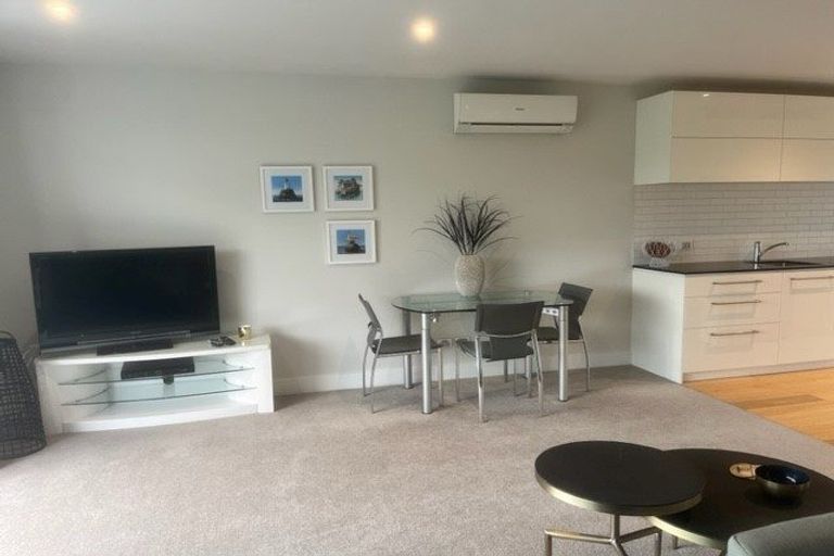 Photo of property in 23 Rangitoto View Road, Cockle Bay, Auckland, 2014