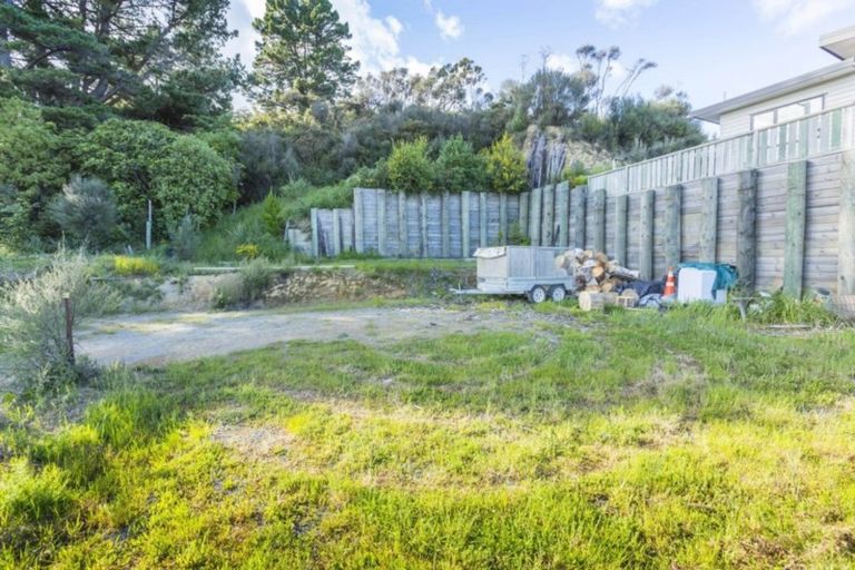 Photo of property in 5 Mccarthy Grove, Clouston Park, Upper Hutt, 5018