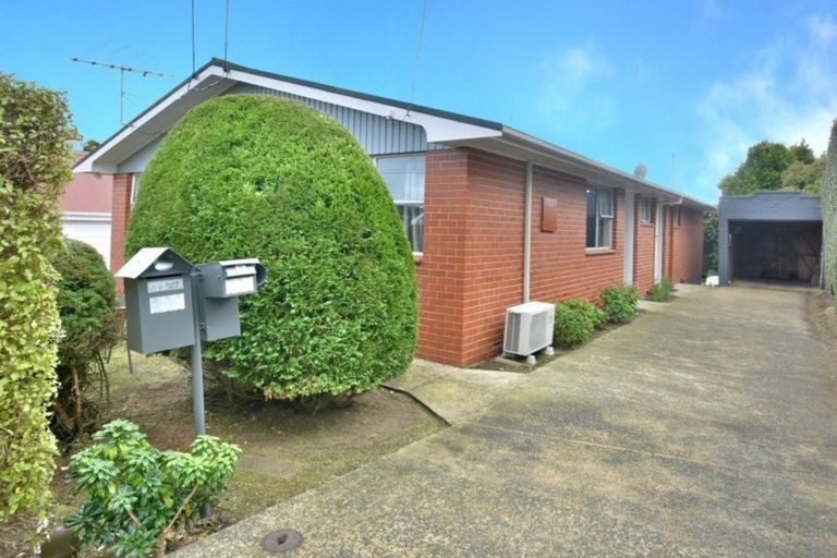 Photo of property in 16 Delta Street, Belleknowes, Dunedin, 9011