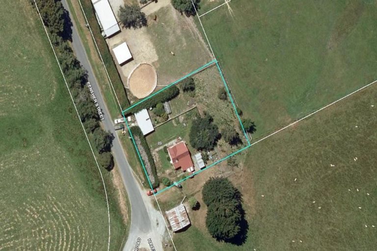 Photo of property in 89 Pensher Street, Waitahuna, Lawrence, 9593