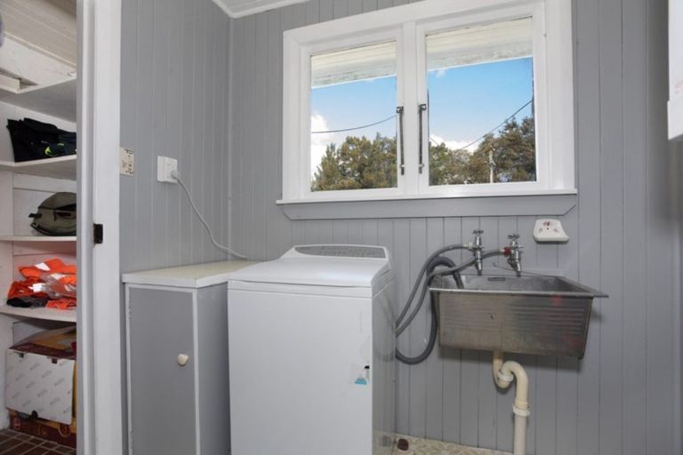 Photo of property in 41 Pukepapa Road, Marton, 4710