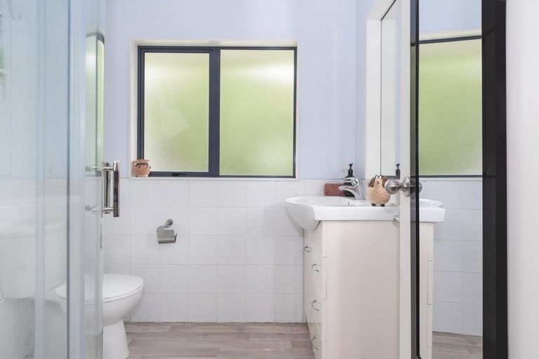 Photo of property in 14 Thornlea Drive, Welcome Bay, Tauranga, 3112