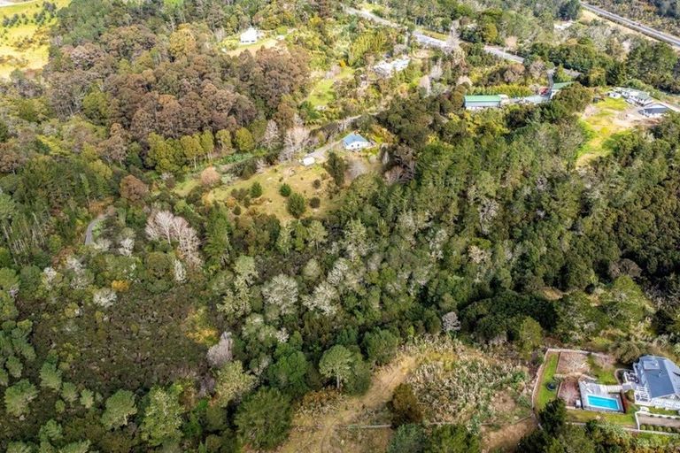 Photo of property in 1245 East Coast Road, Redvale, Albany, 0794