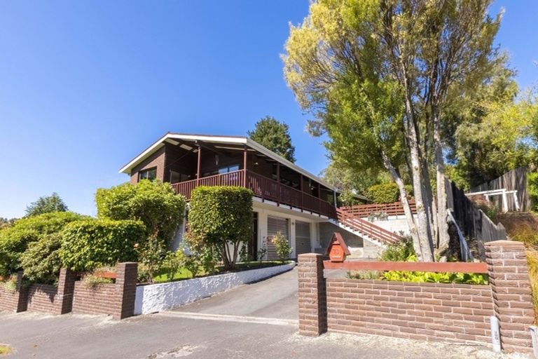 Photo of property in 73 Glenross Street, Glenross, Dunedin, 9011