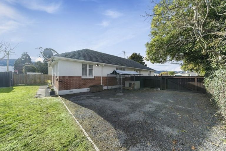 Photo of property in 4b Totara Street, Trentham, Upper Hutt, 5018