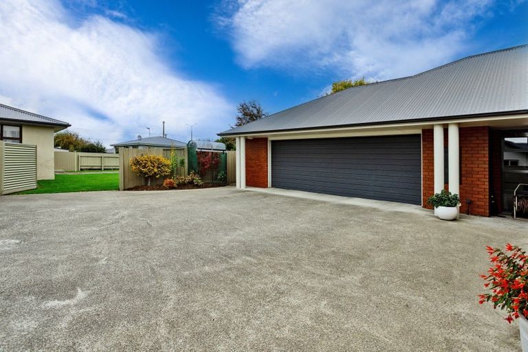 Photo of property in 8 Craig Street, Waikiwi, Invercargill, 9810