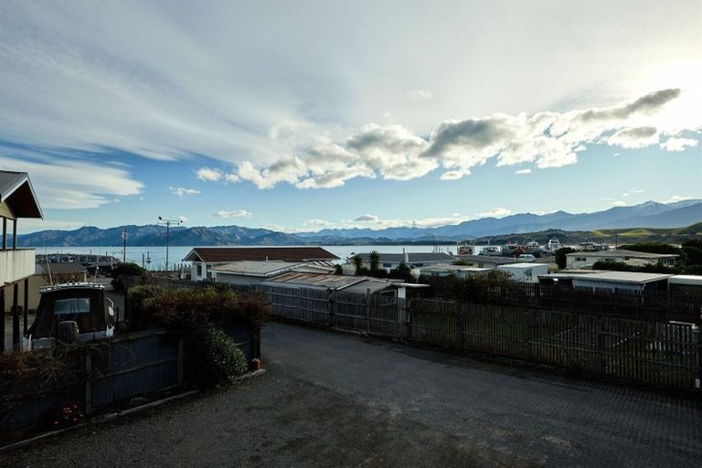 Photo of property in 28 Moa Road, South Bay, Kaikoura, 7300