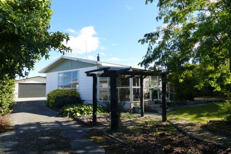 Photo of property in 2 Pitman Place, Waimate, 7924