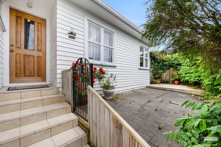 Photo of property in 6 Puriri Street, Wainuiomata, Lower Hutt, 5014