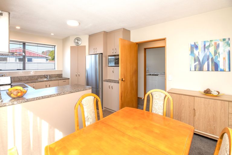 Photo of property in 1/201 Harewood Road, Papanui, Christchurch, 8053