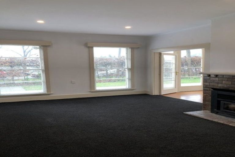 Photo of property in 98 Kahu Road, Fendalton, Christchurch, 8041