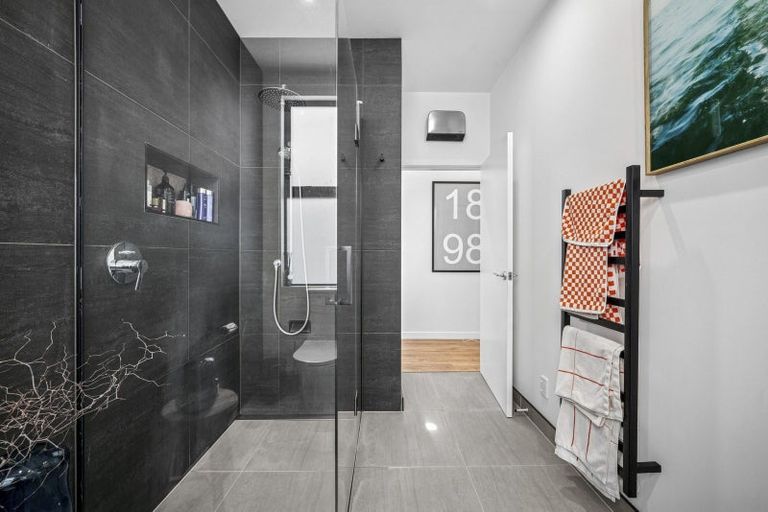 Photo of property in 19 Picton Avenue, Newtown, Wellington, 6021