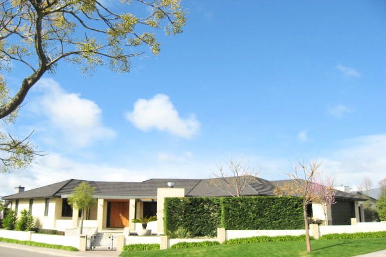 Photo of property in 8 Saint Hill Lane, Havelock North, 4130