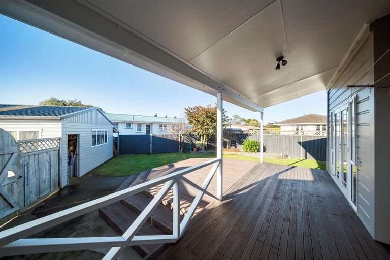 Photo of property in 8 Koromiko Avenue, Hawera, 4610