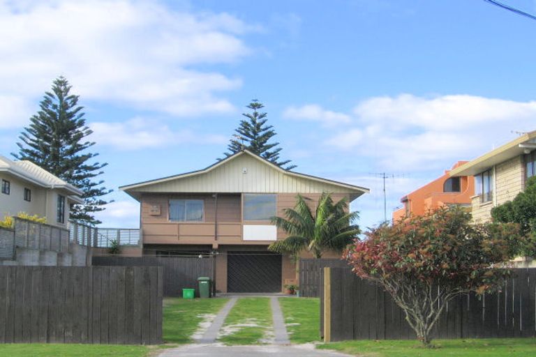 Photo of property in 17 Muricata Avenue, Mount Maunganui, 3116