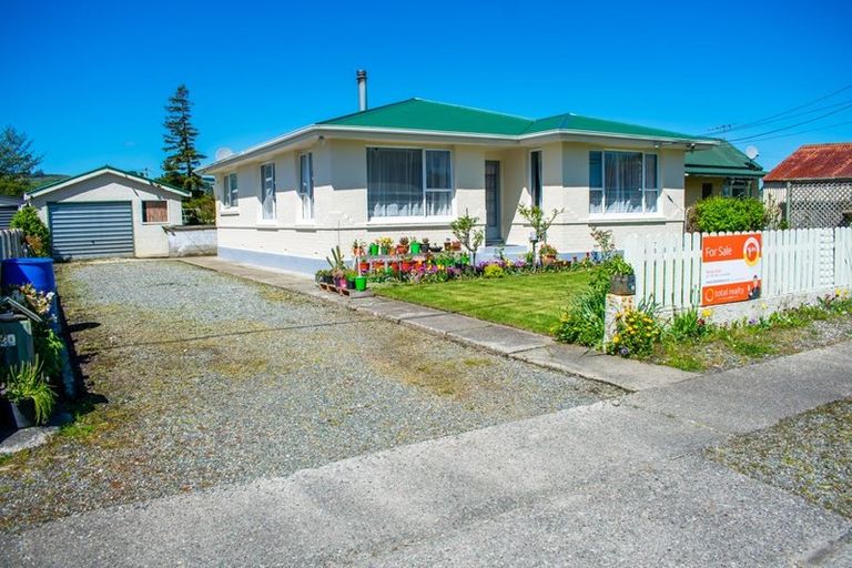 Photo of property in 20 Main Street, Mataura, 9712