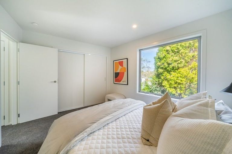 Photo of property in 1a Nikau Grove, Woburn, Lower Hutt, 5010