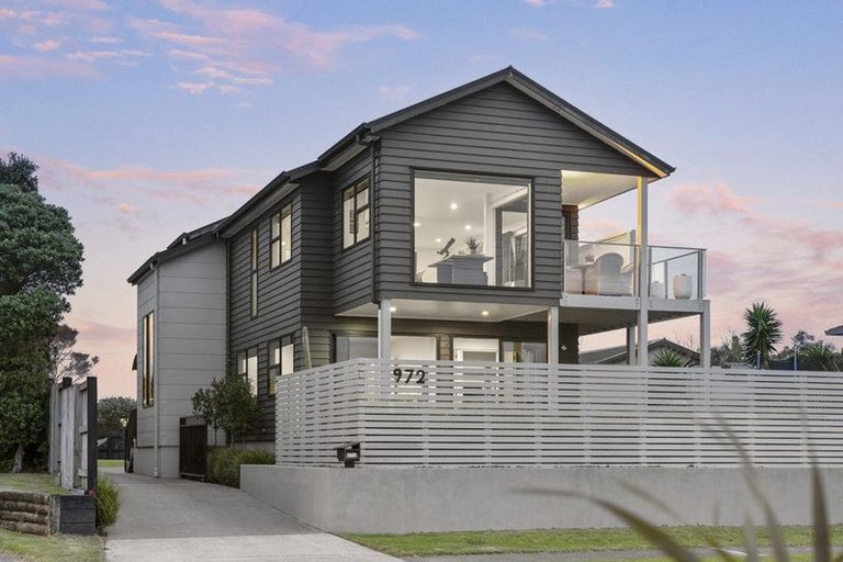 Photo of property in 972 Papamoa Beach Road, Papamoa Beach, Papamoa, 3118