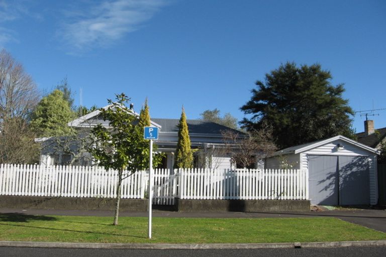 Photo of property in 13 George Street, Claudelands, Hamilton, 3214