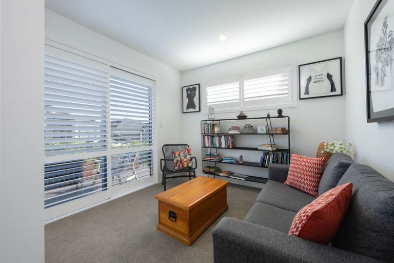 Photo of property in 18 Jane Maree Road, Kumeu, 0810
