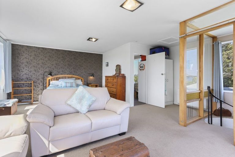 Photo of property in 6 Birdling Place, Halswell, Christchurch, 8025