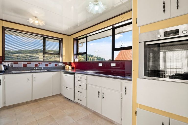 Photo of property in 11 Hall Road, Sawyers Bay, Port Chalmers, 9023