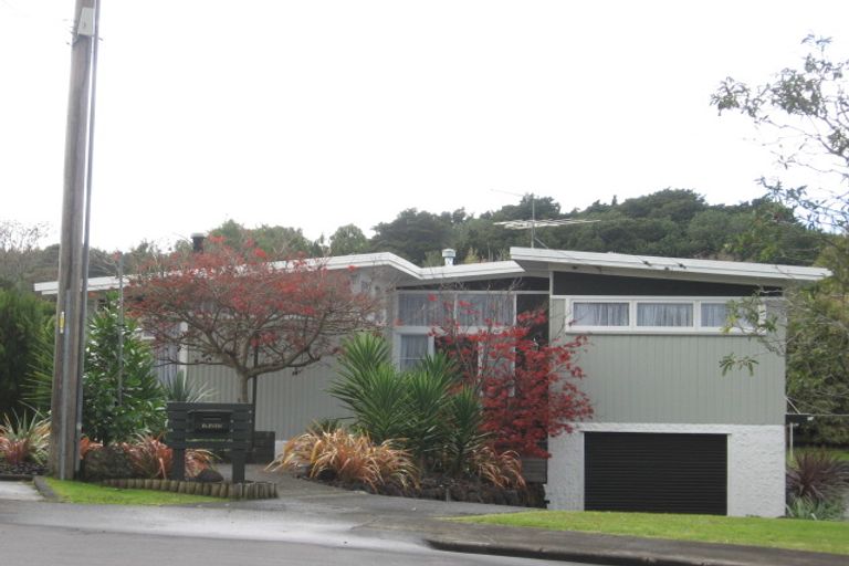 Photo of property in 11 Knox Road, Hillpark, Auckland, 2102
