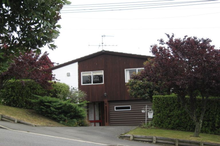 Photo of property in 110 Moncks Spur Road, Redcliffs, Christchurch, 8081