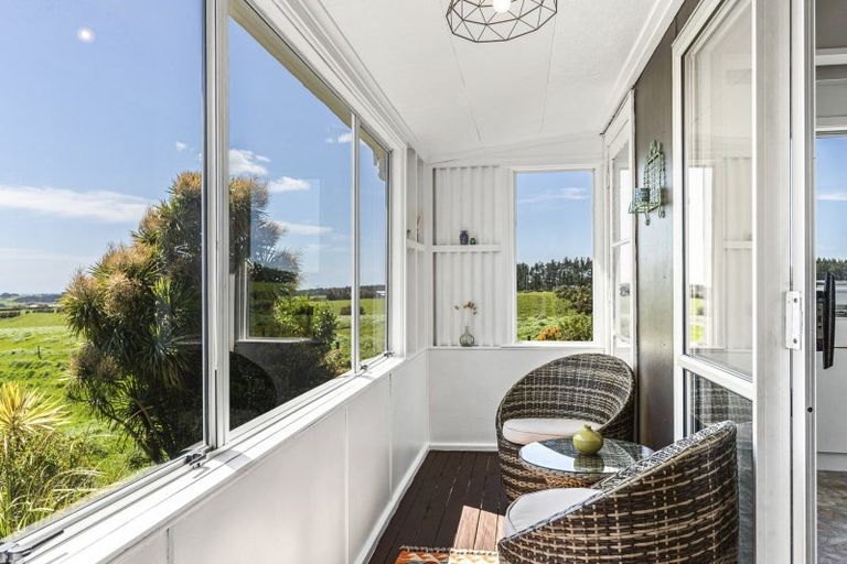Photo of property in 401 Koru Road, Koru, New Plymouth, 4374
