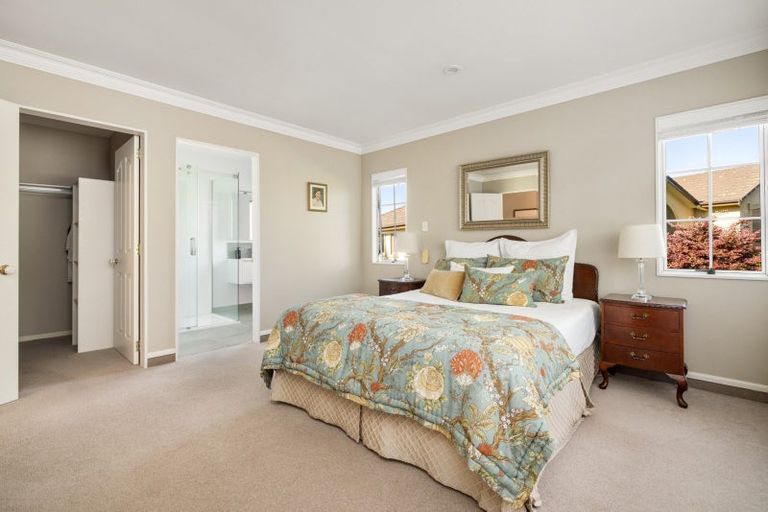 Photo of property in 19 Buckingham Place, Bethlehem, Tauranga, 3110