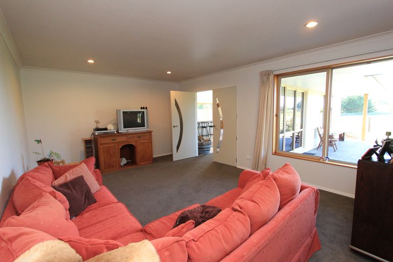 Photo of property in 11 Hinepango Drive, Rarangi, Blenheim, 7273