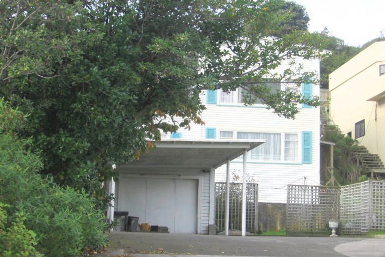 Photo of property in 88a Mana Esplanade, Paremata, Porirua, 5026