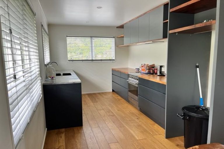 Photo of property in 14 Leinster Avenue, Raumati South, Paraparaumu, 5032