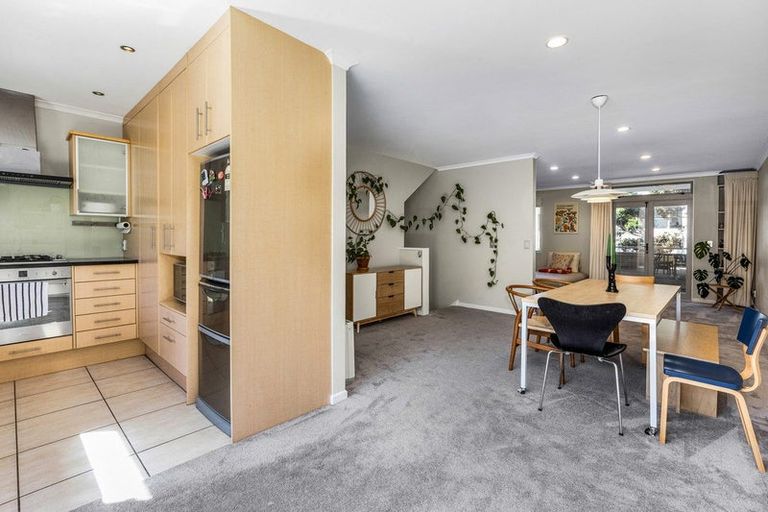 Photo of property in Marrakech Cafe, 35/305 Evans Bay Parade, Hataitai, Wellington, 6021