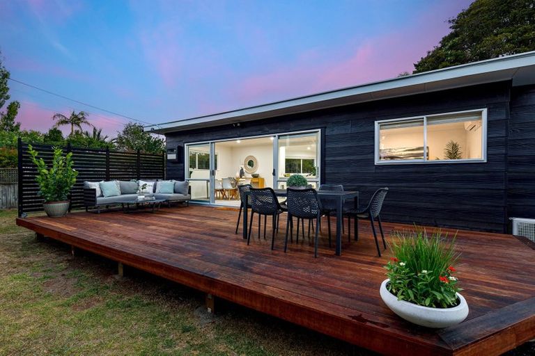 Photo of property in 34 Glengarry Avenue, Manly, Whangaparaoa, 0930