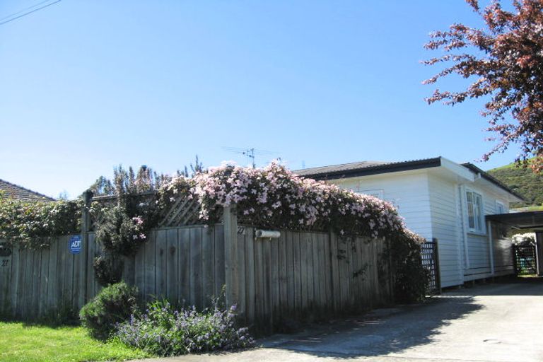 Photo of property in 27 Titoki Street, Stoke, Nelson, 7011