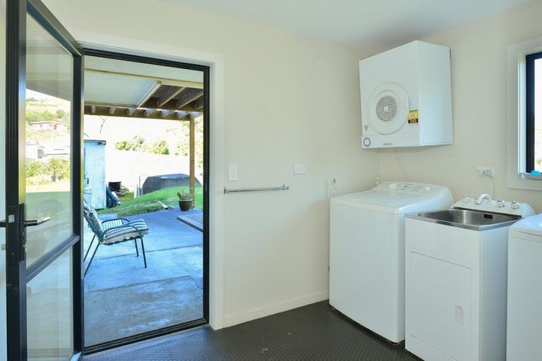 Photo of property in 9 Bill Nolan Place, Mahia, 4198