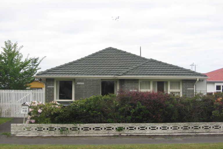 Photo of property in 2/248 Harewood Road, Bishopdale, Christchurch, 8053